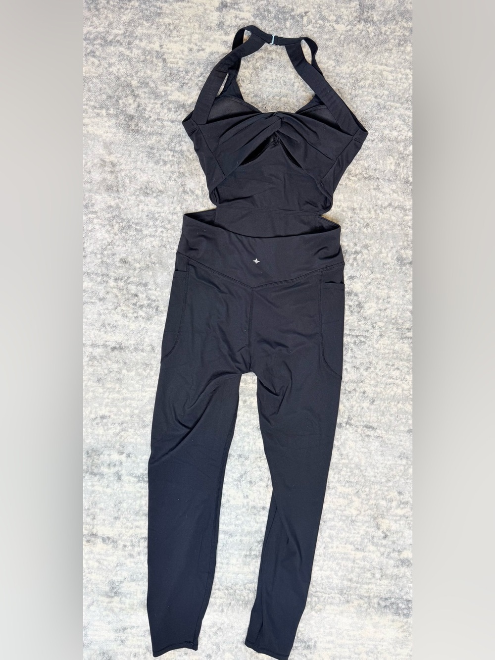 halara ultrasculpt open back sleeveless tummy control jumpsuit with pocket - Picture 5 of 5